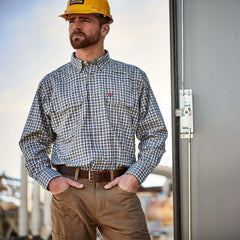 Ariat / FR Plaid Featherlight Work Shirt