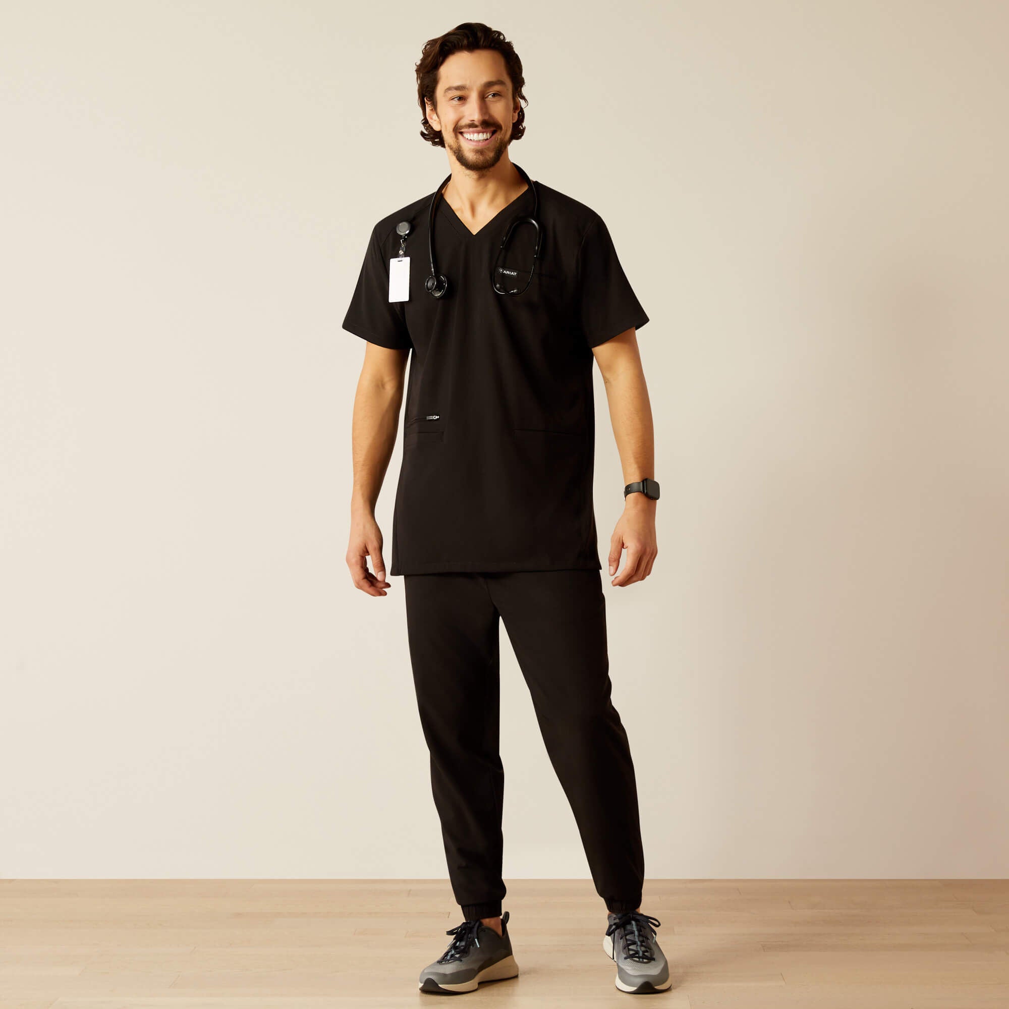 Ariat / Derham 6 Pocket Scrub Top