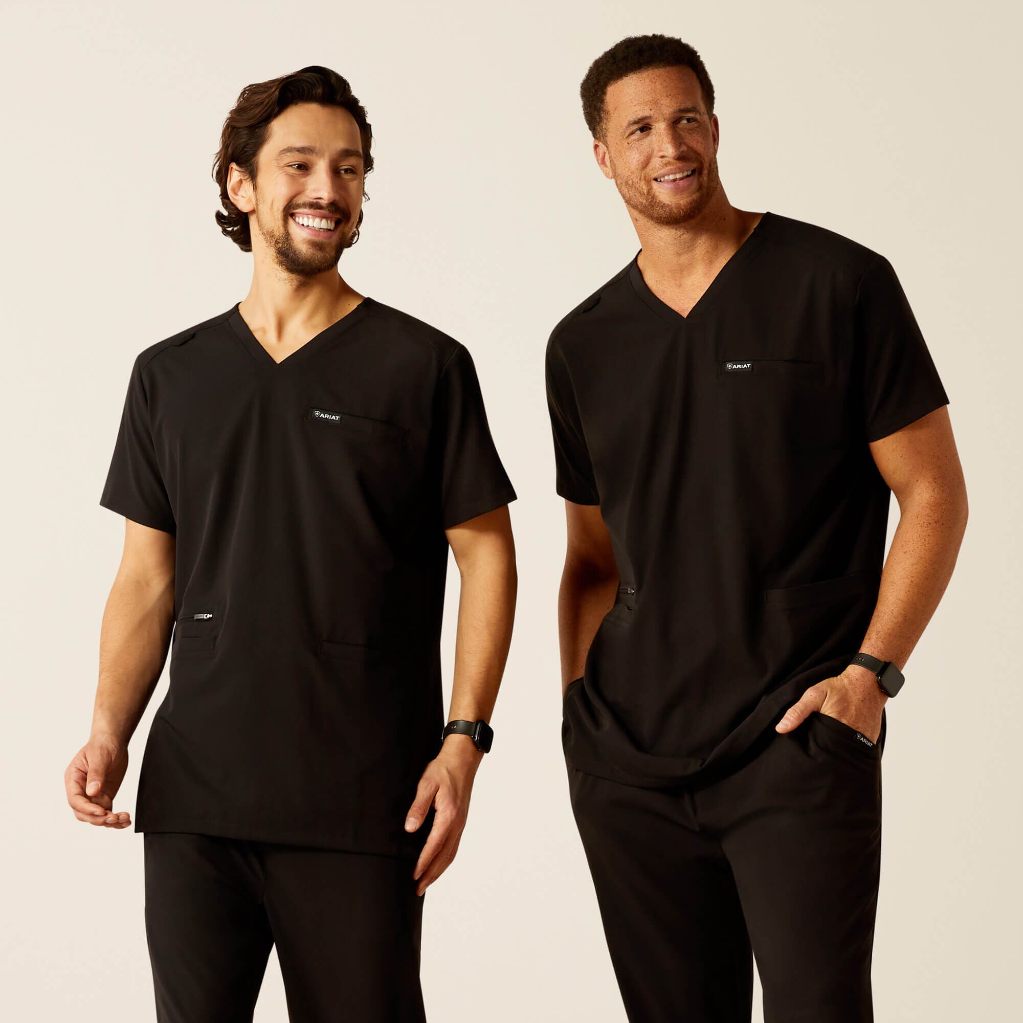 Ariat / Derham 6 Pocket Scrub Top