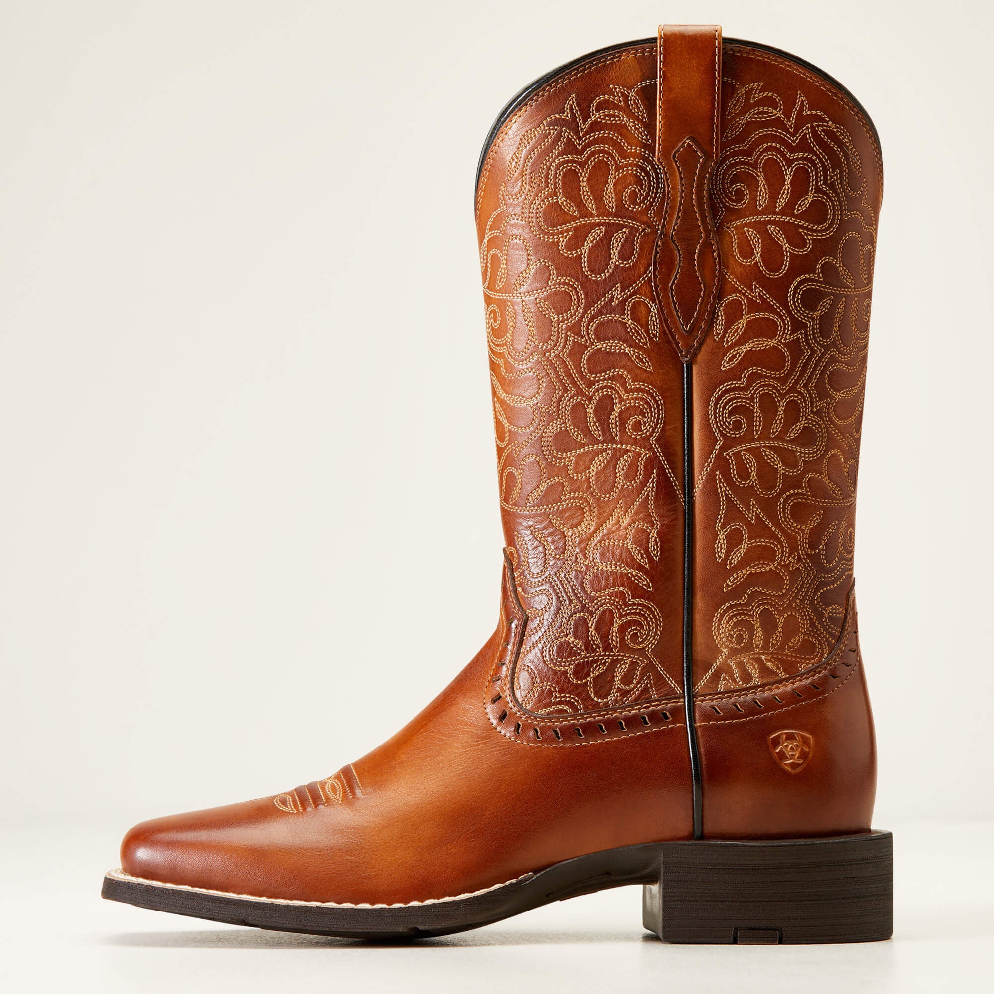 Ariat / Round Up Remuda Wide Square Toe Western Boot
