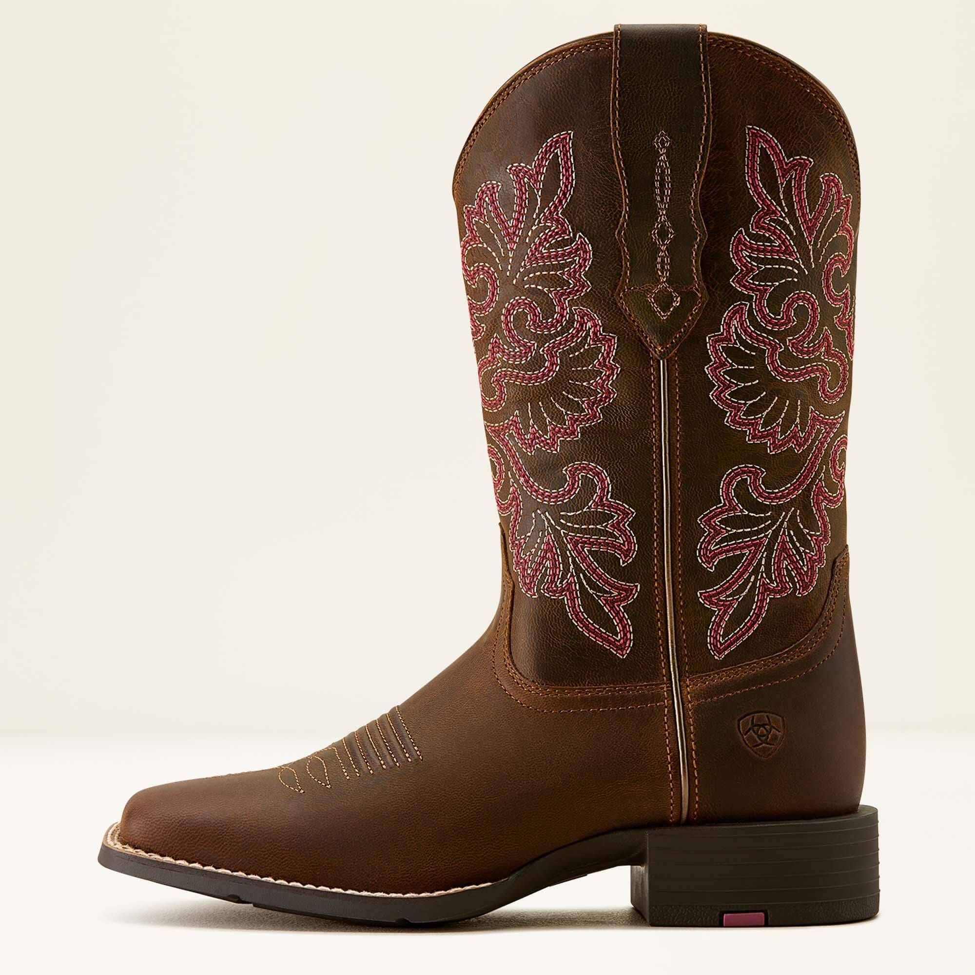 Ariat / Round Up StretchFit Wide Square Toe Western Boot