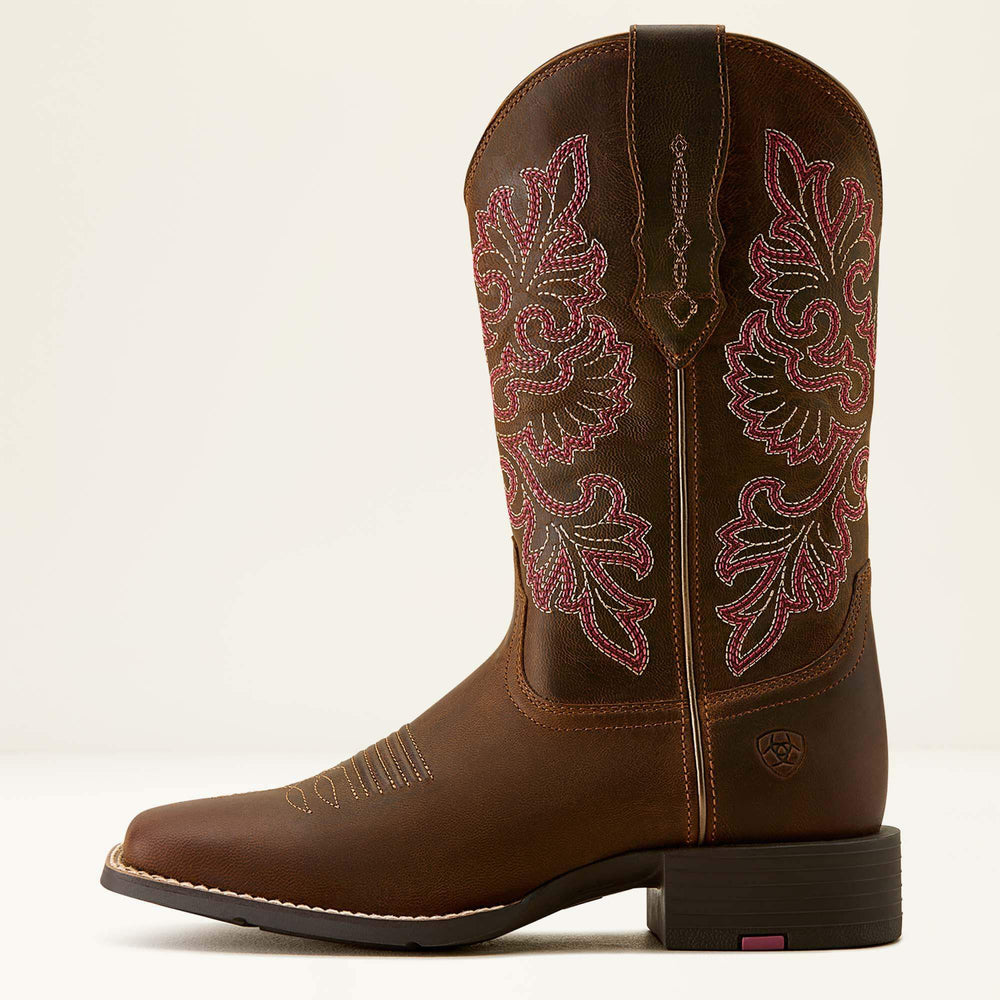Ariat / Round Up StretchFit Wide Square Toe Western Boot