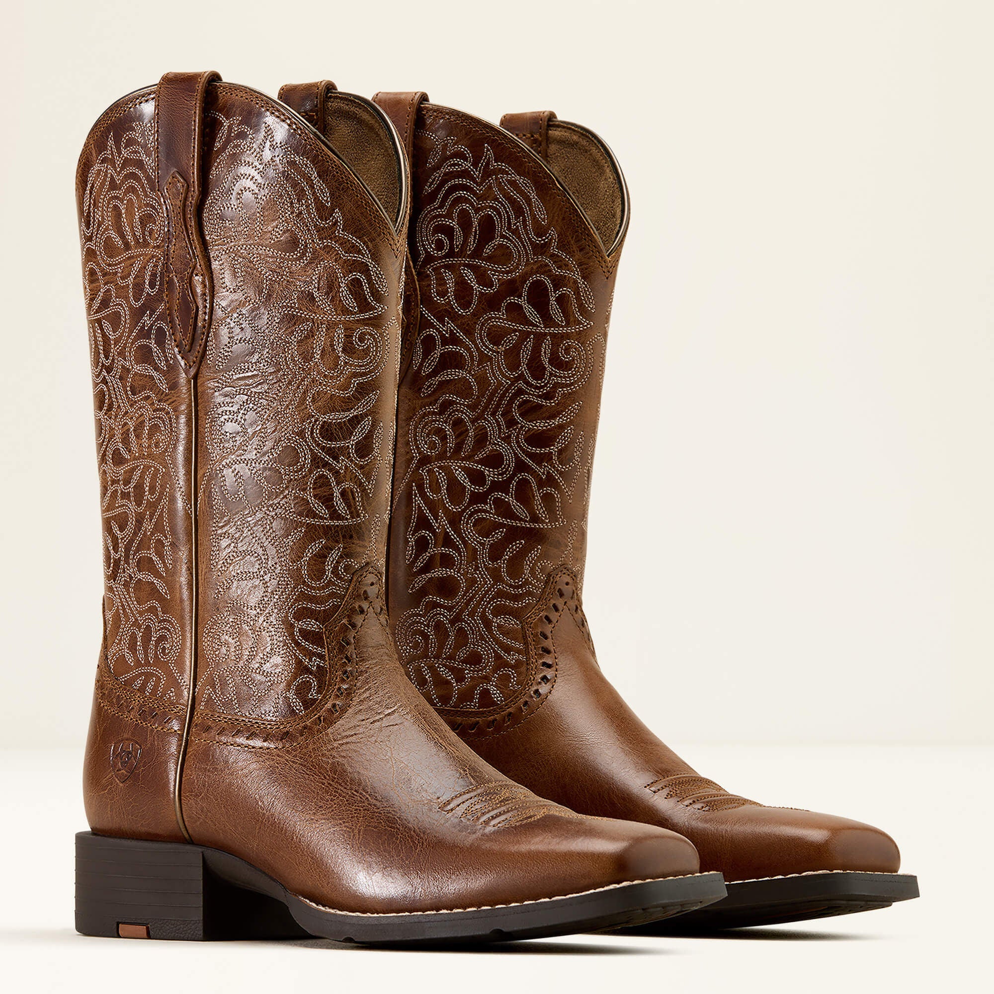 Ariat / Round Up Remuda Wide Square Toe Western Boot