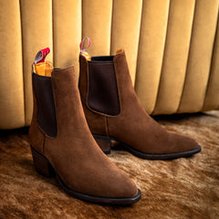 Ariat / Bench Made Eleanor Almond Toe Chelsea Boot