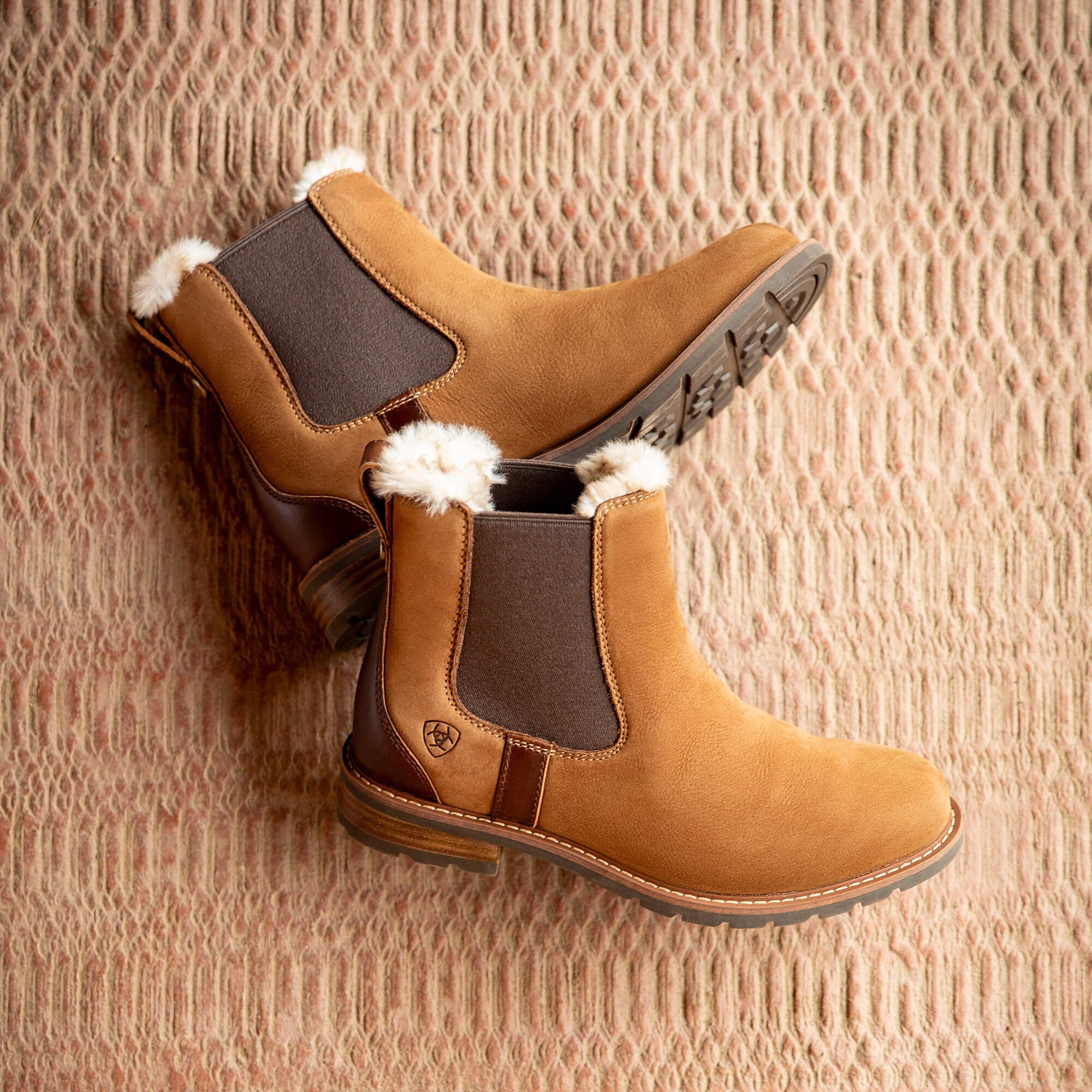 Ariat / Wexford Sherpa Waterproof Chelsea Boot