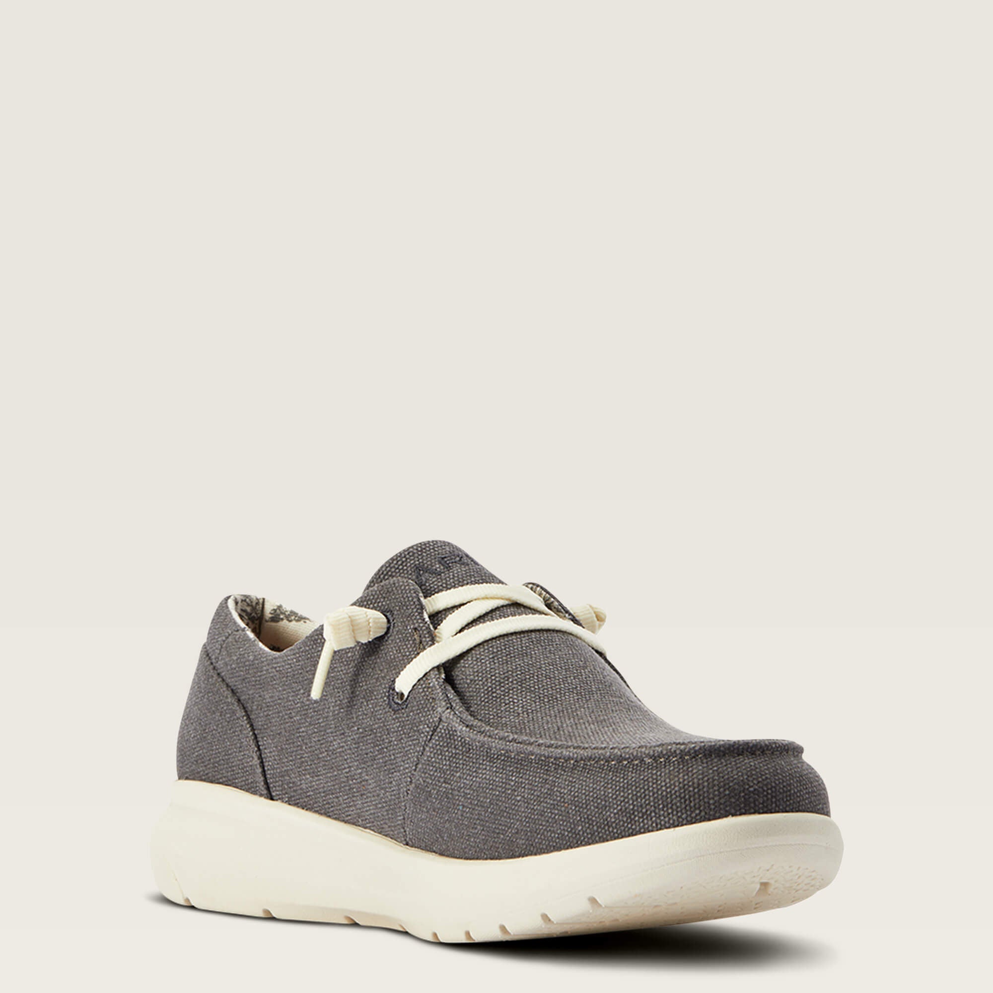 Ariat / Hilo