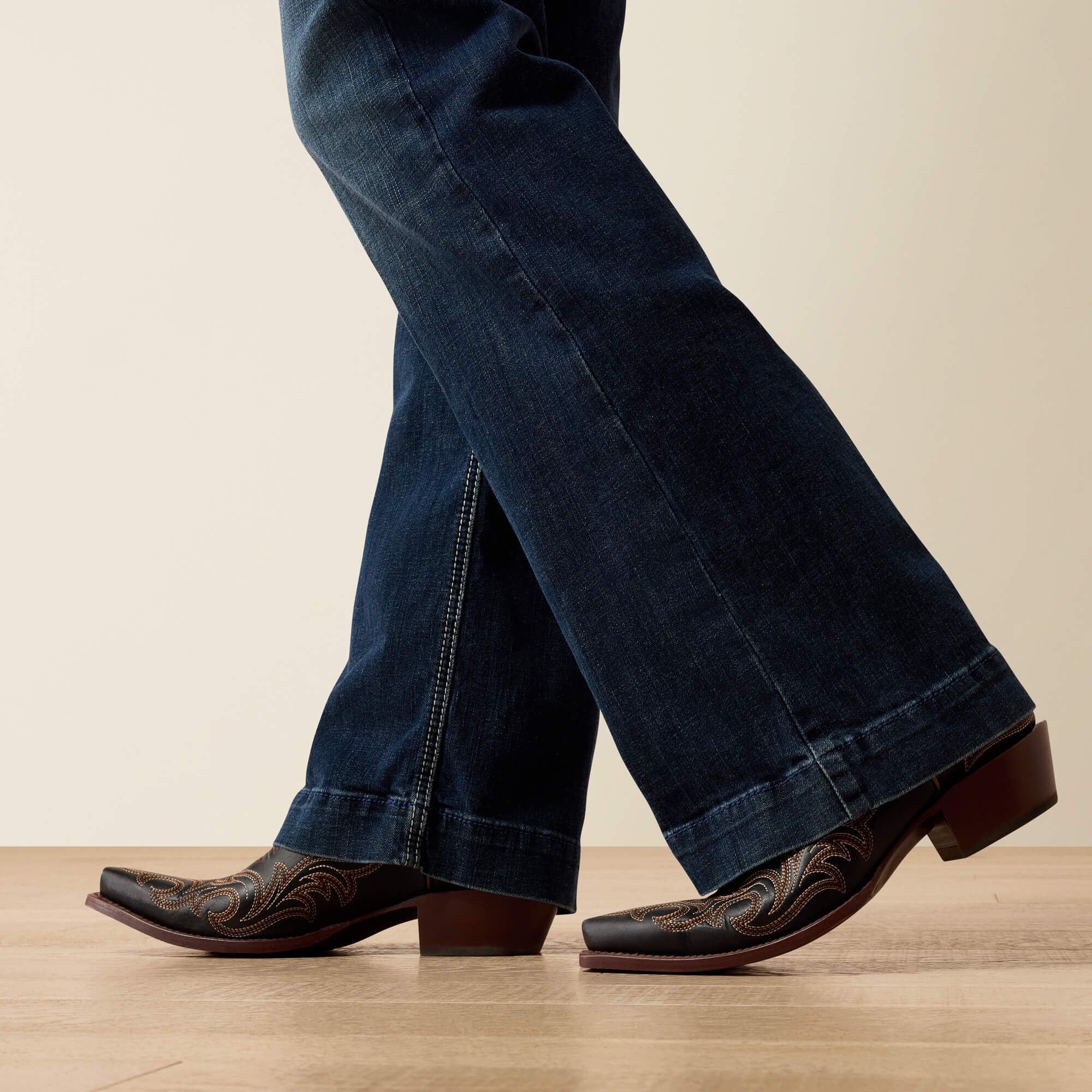 Ariat / Trouser Perfect Rise Aisha Wide Leg Jean