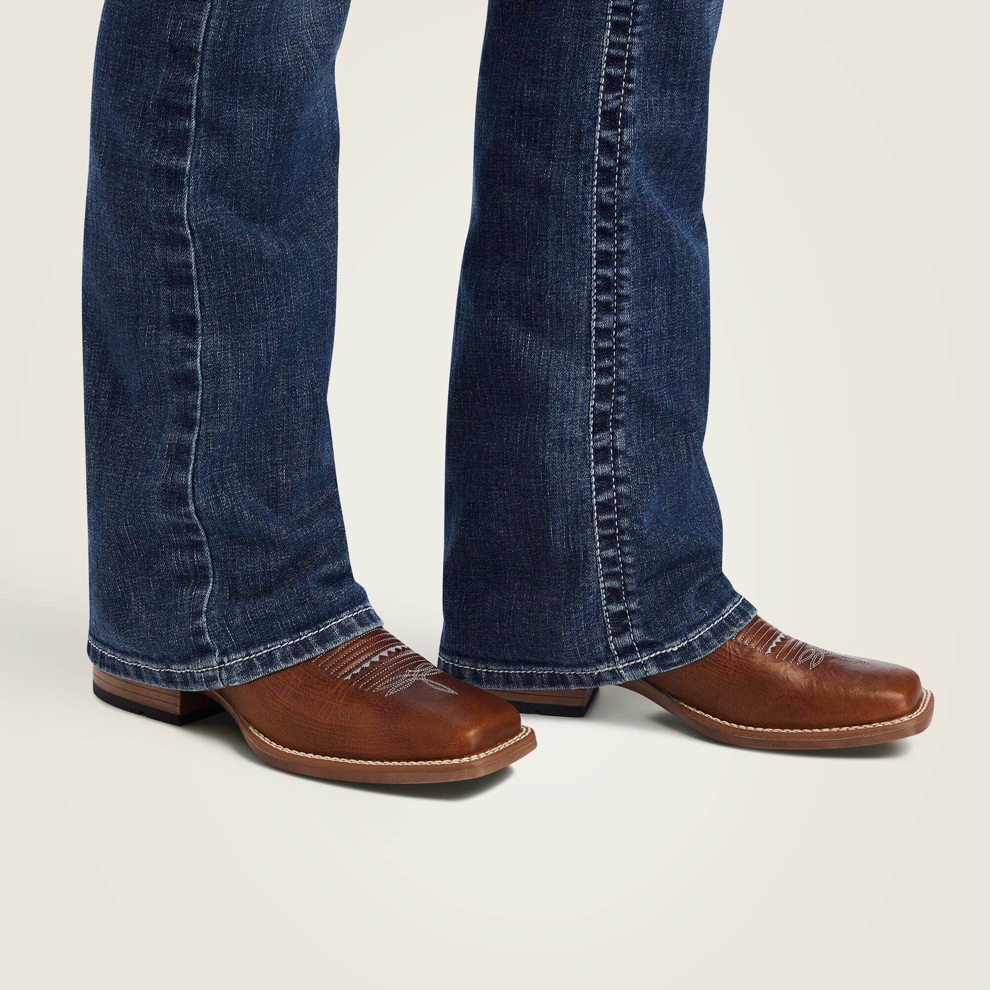 Ariat / R.E.A.L. Mid Rise Raquel Boot Cut Jean