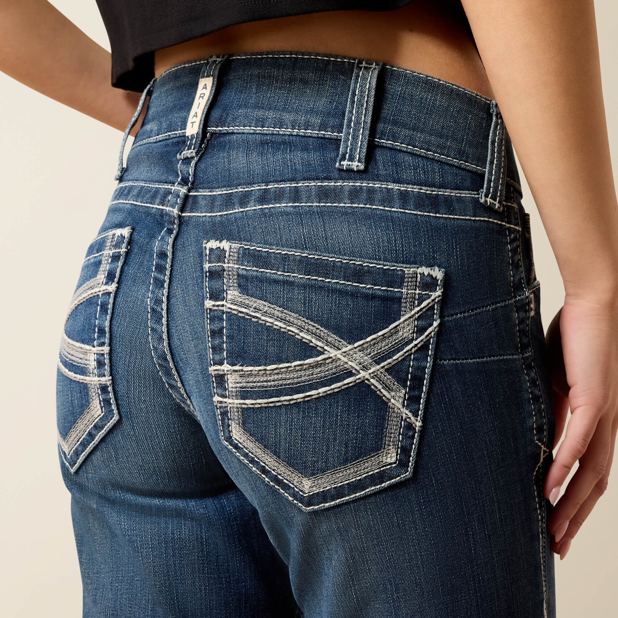 Ariat / R.E.A.L. Mid Rise Stretch Ivy Stackable Straight Leg Jean
