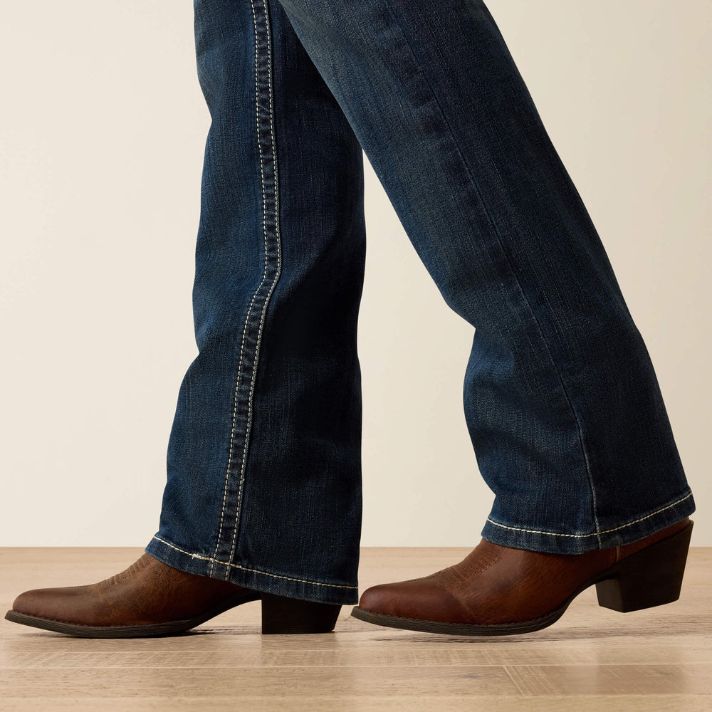 Ariat / R.E.A.L. Mid Rise Stretch Ivy Stackable Straight Leg Jean