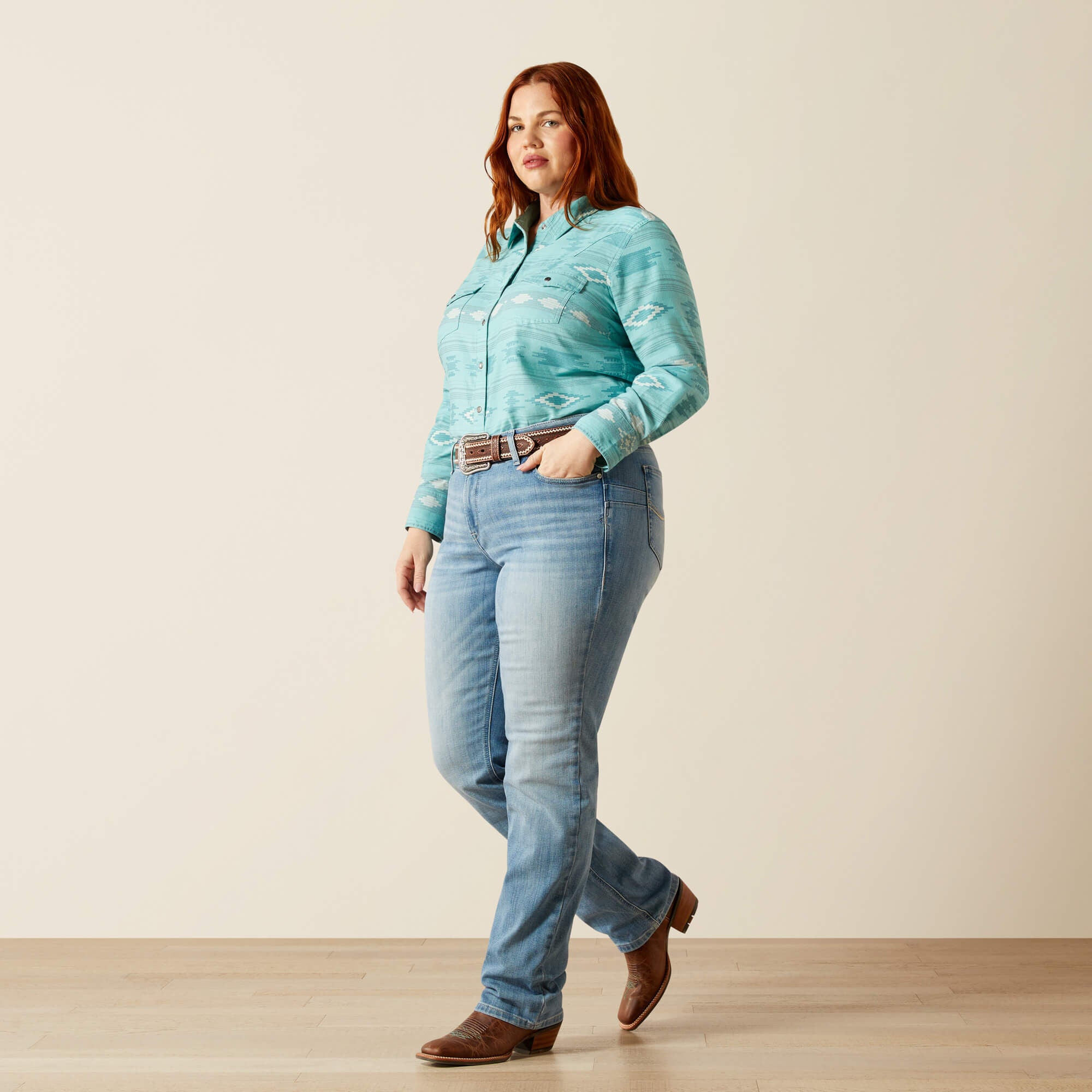 Ariat / Mid Rise Alessia Straight Leg Jean