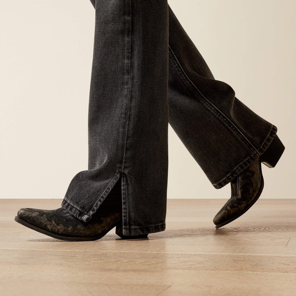Ariat / Ultra High Rise Cheyenne Yoke Tomboy Boot Cut Jean