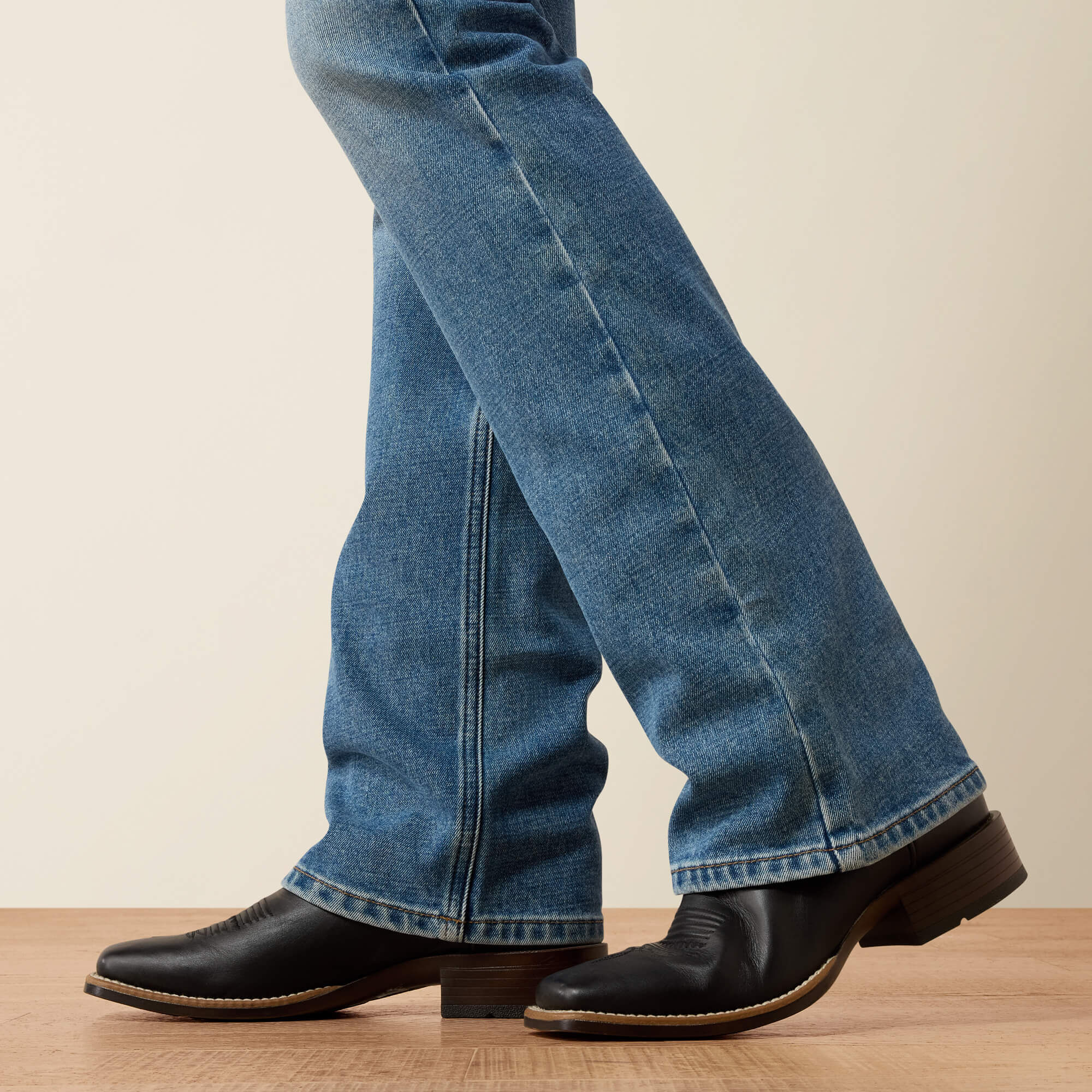 Ariat / Perfect Rise Acclimatize Nayelli Boot Cut Jean