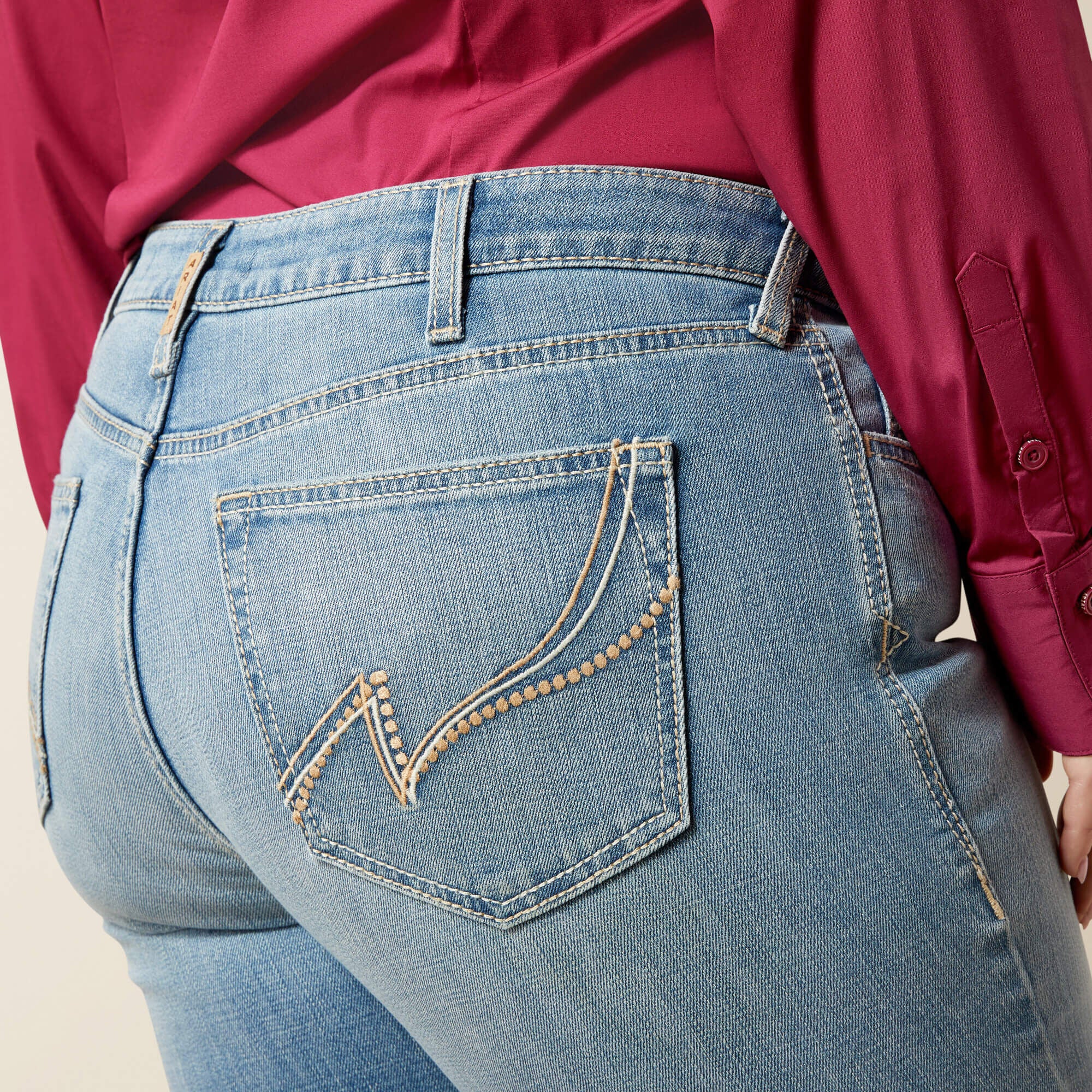 Ariat / Mid Rise Giovana Leg Slim Trouser Jeans