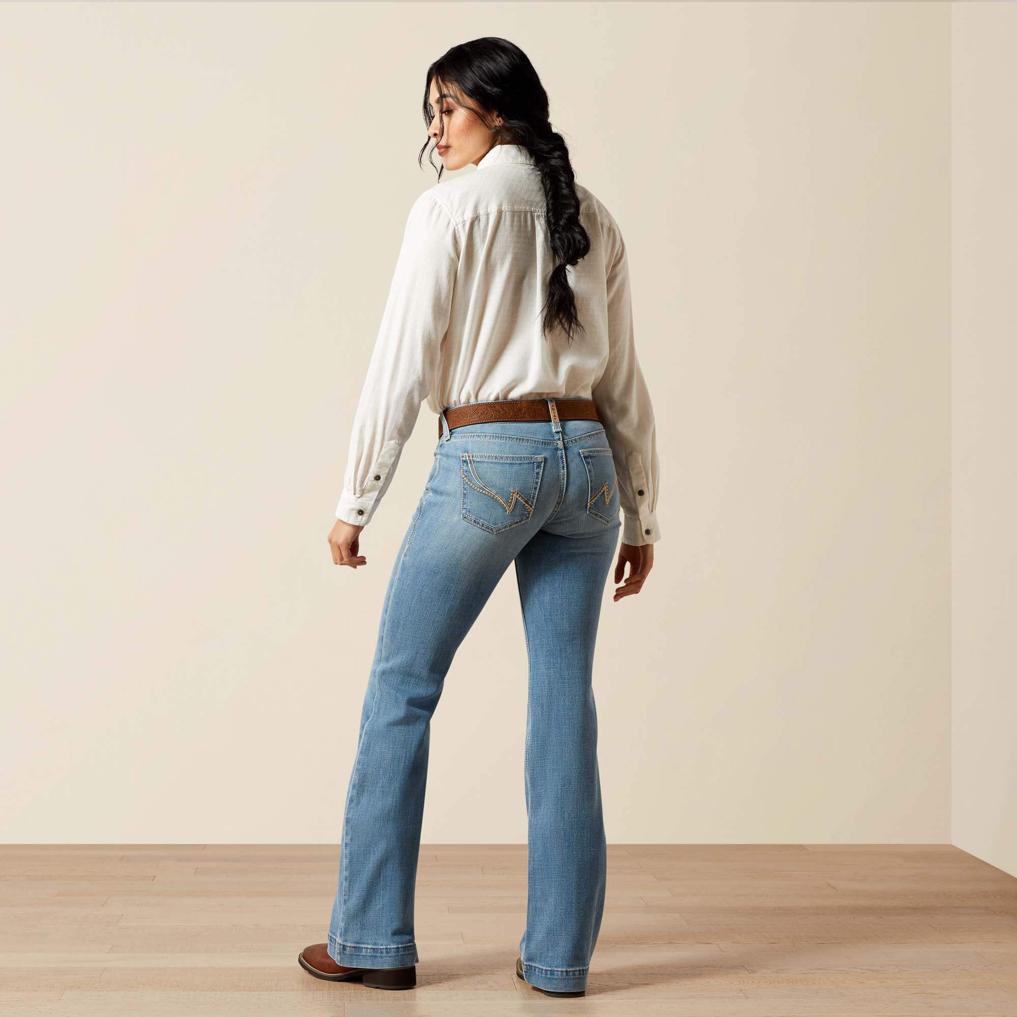 Ariat / Mid Rise Giovana Leg Slim Trouser Jeans