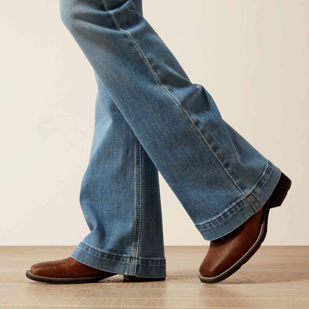 Ariat / Mid Rise Giovana Leg Slim Trouser Jeans