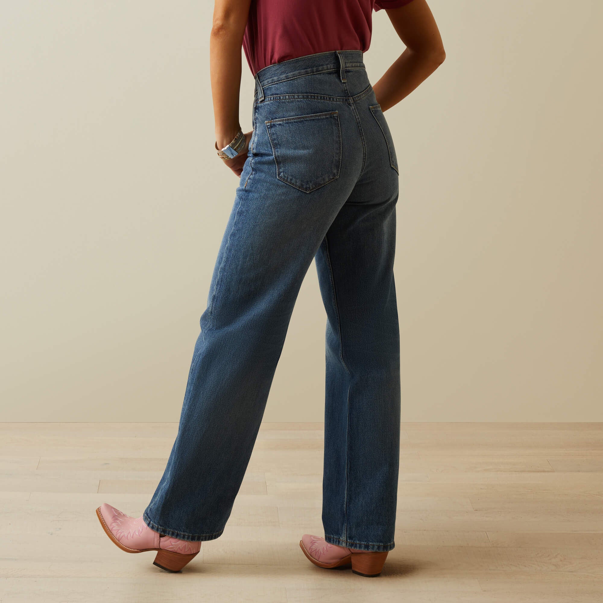 Ariat / Ultra High Rise Tomboy Wide Jean