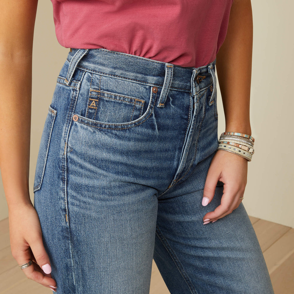 Ariat / Ultra High Rise Tomboy Wide Jean