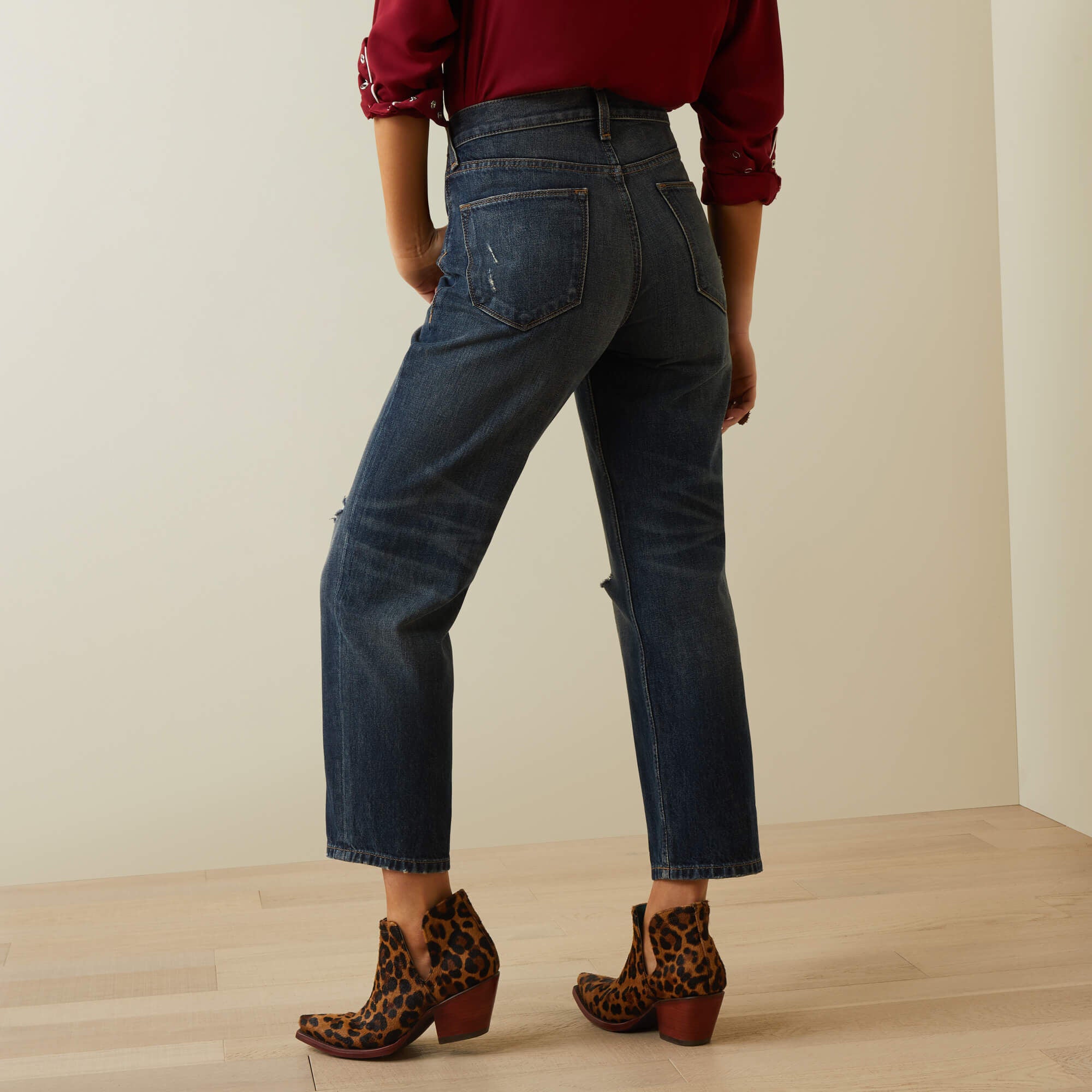 Ariat / Ultra High Rise Tomboy Straight Jean
