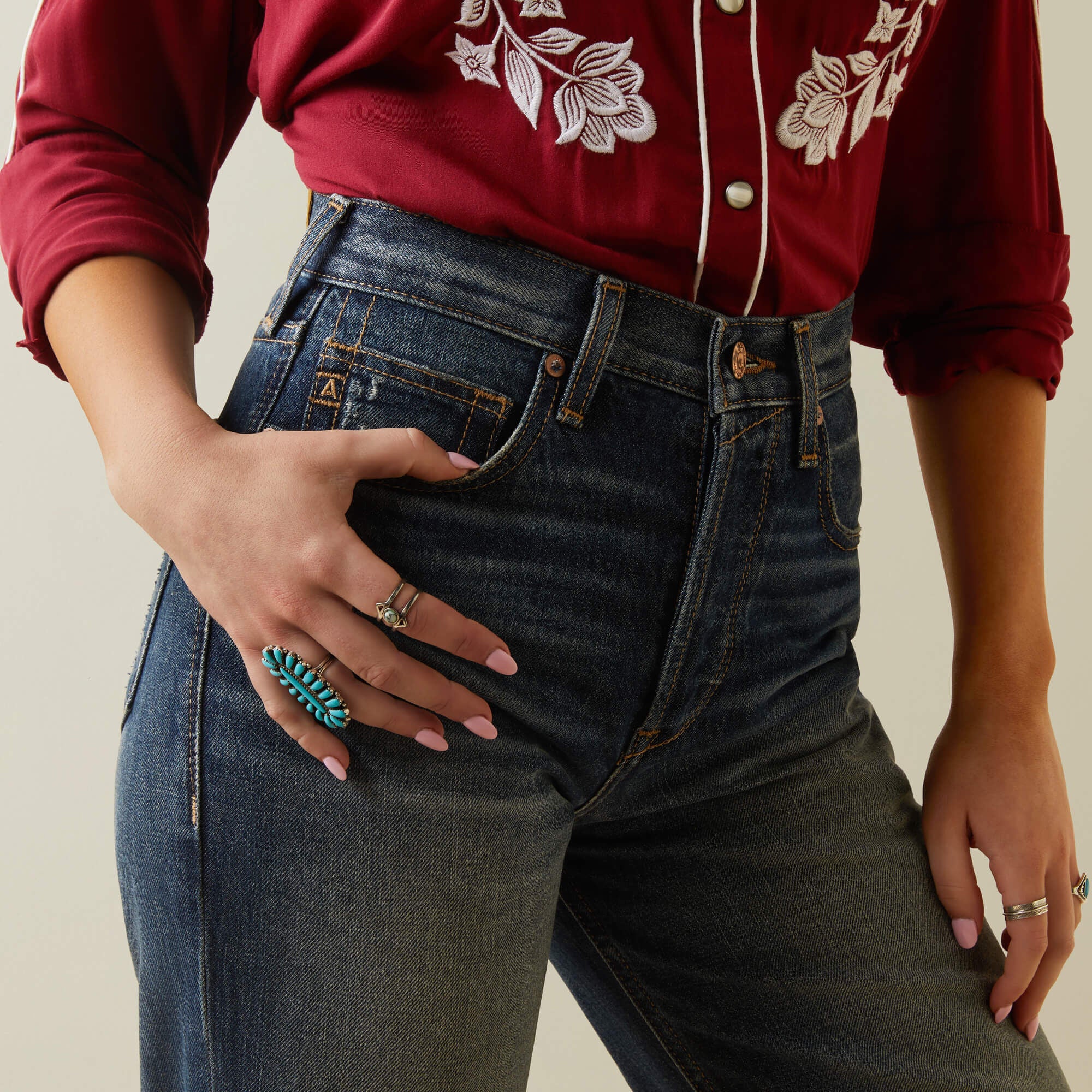 Ariat / Ultra High Rise Tomboy Straight Jean