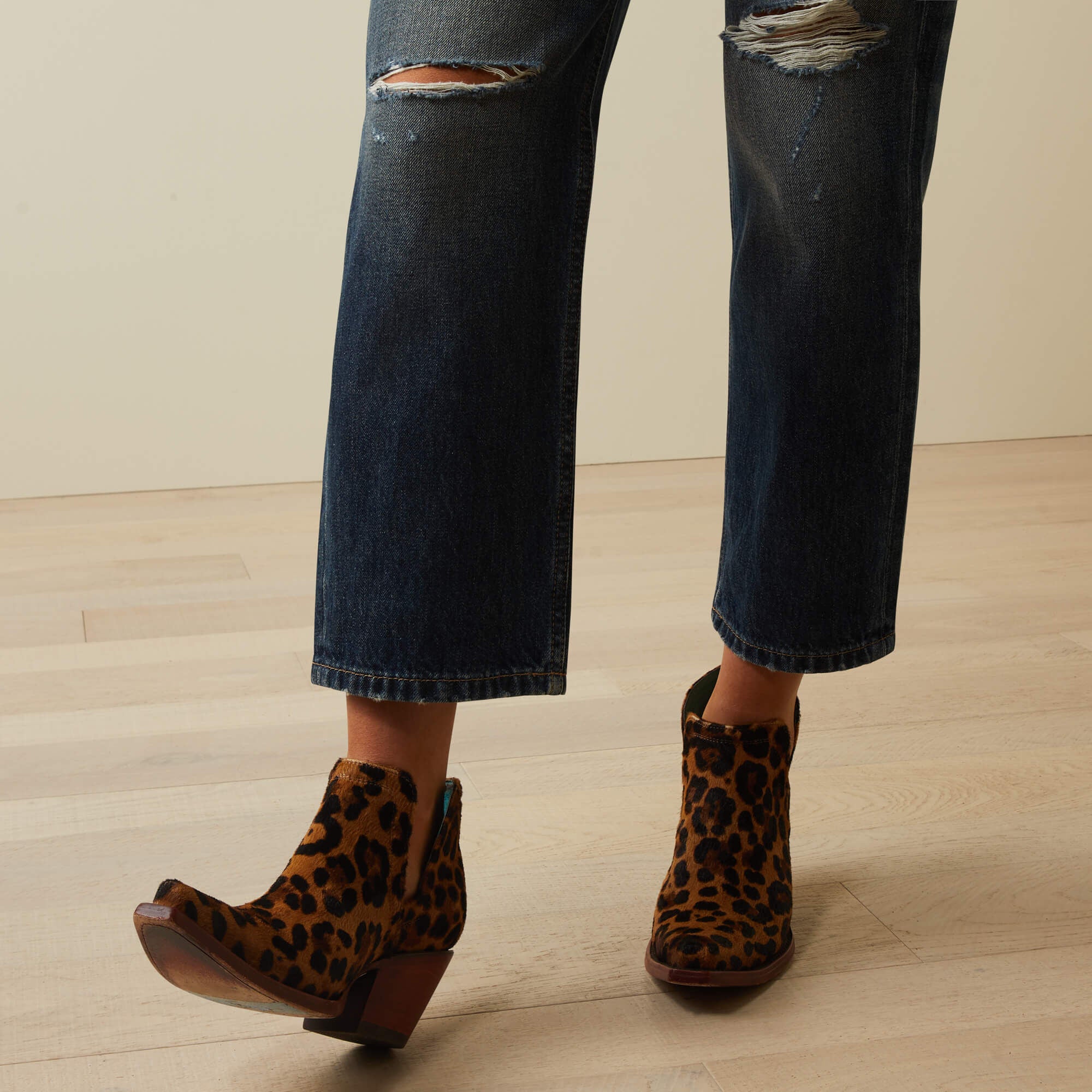 Ariat / Ultra High Rise Tomboy Straight Jean