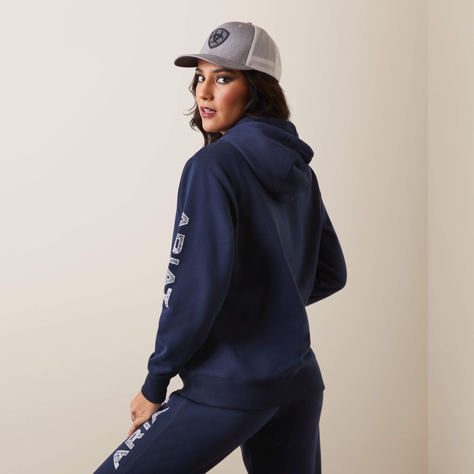 Ariat / Ariat Logo Hoodie