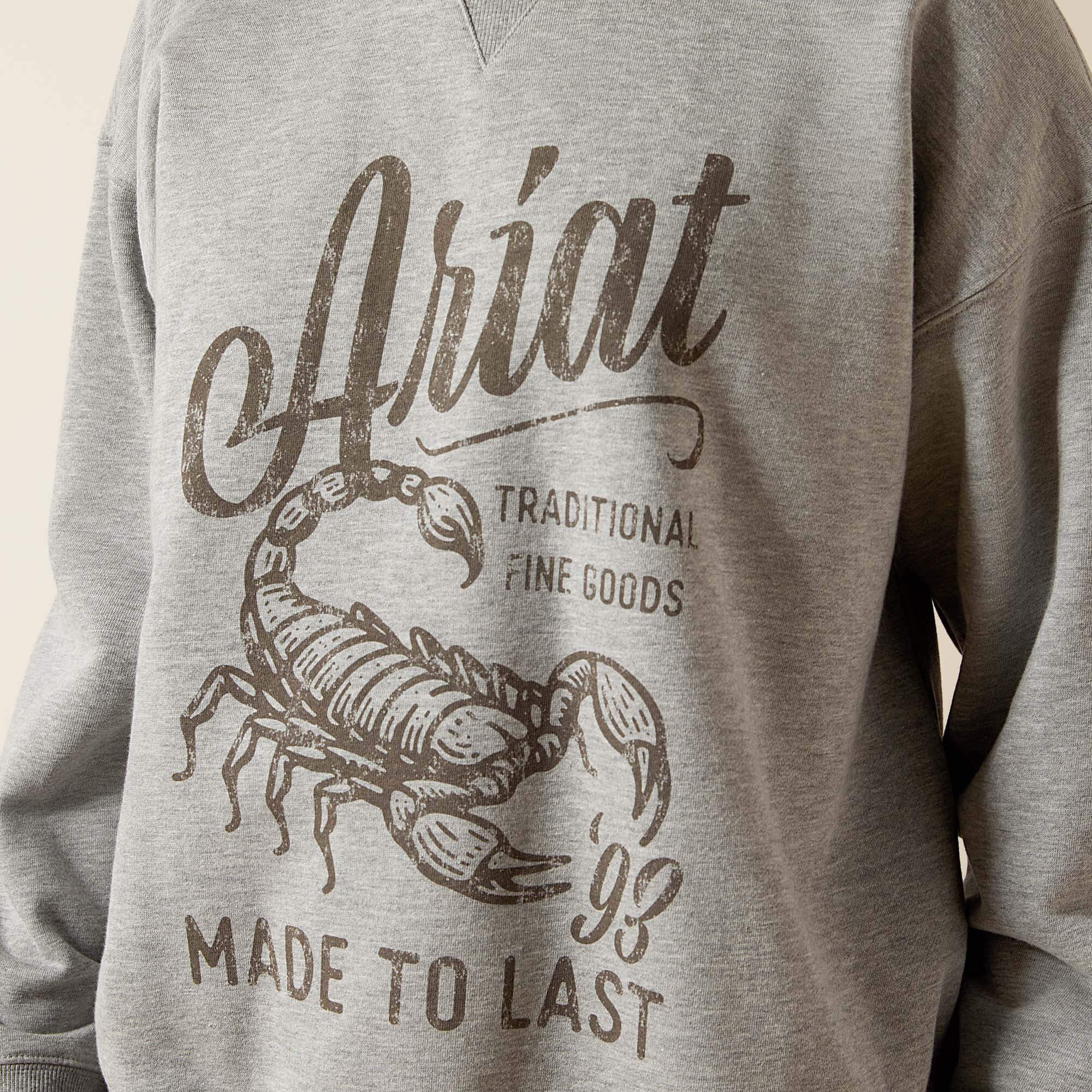 Ariat / Scorpion Script Oversized Sweatshirt