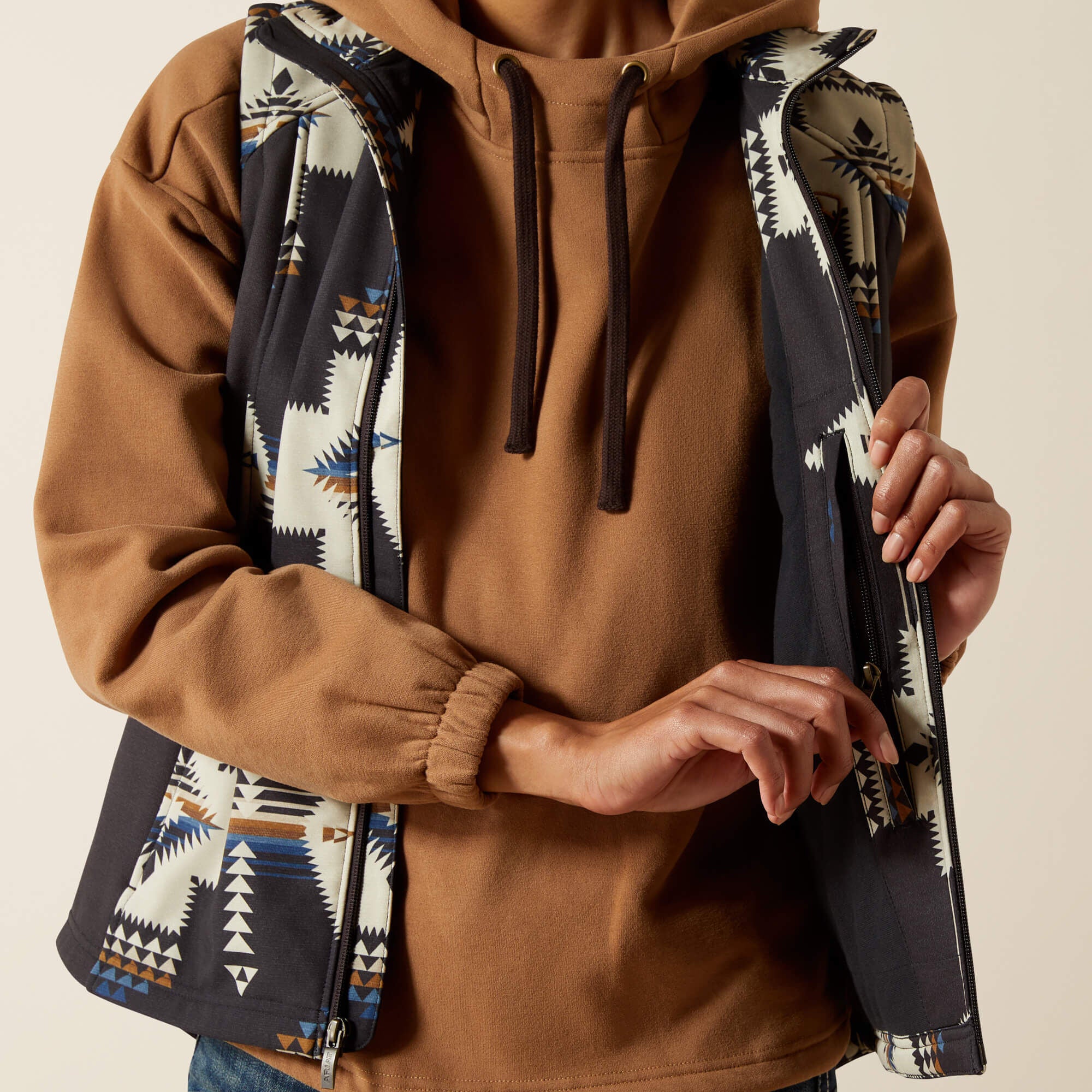 Ariat / Ariat Logo Softshell Print Vest