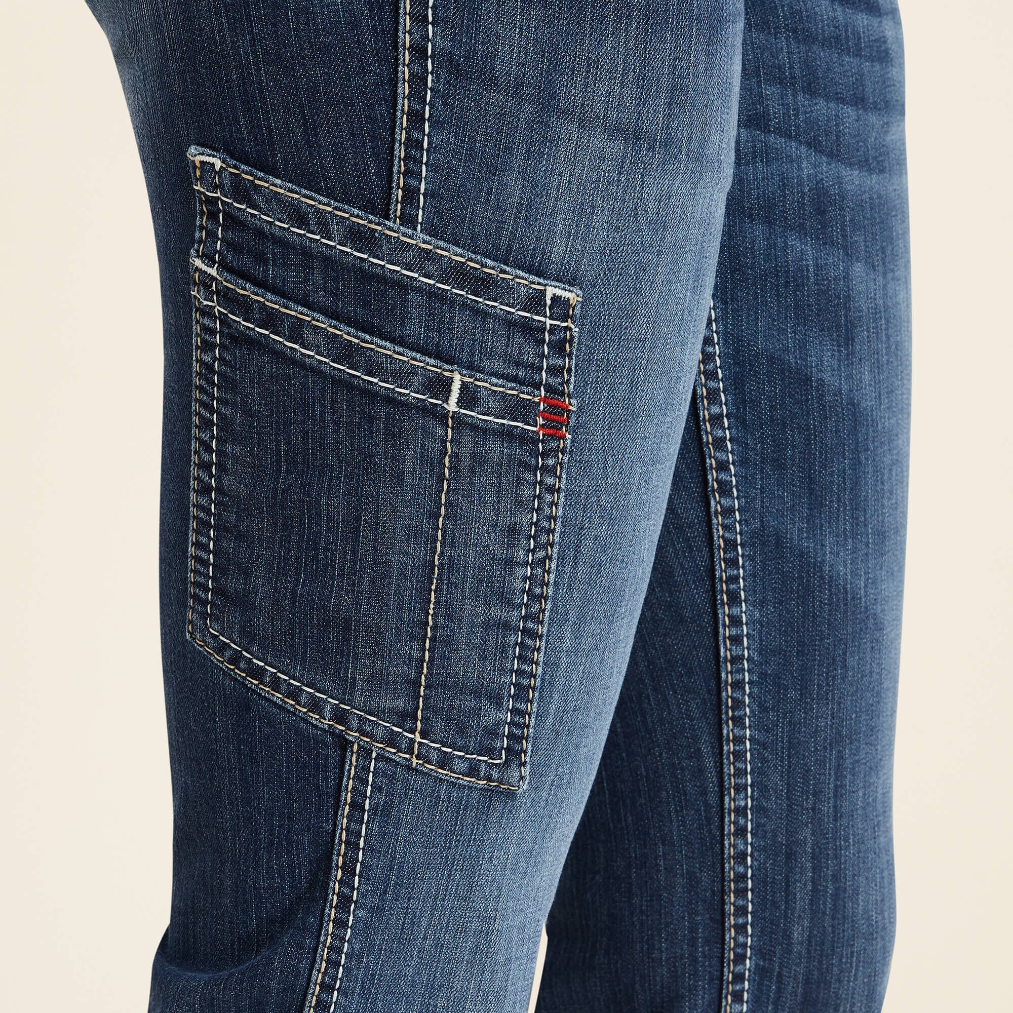 Ariat / FR Perfect Rise DuraLight Stretch Cell Phone Pocket Straight Jean