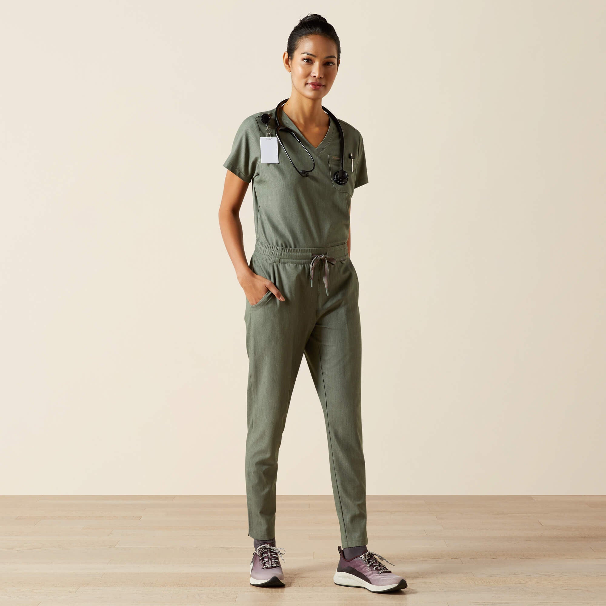 Ariat / Beth Basic Scrub Top