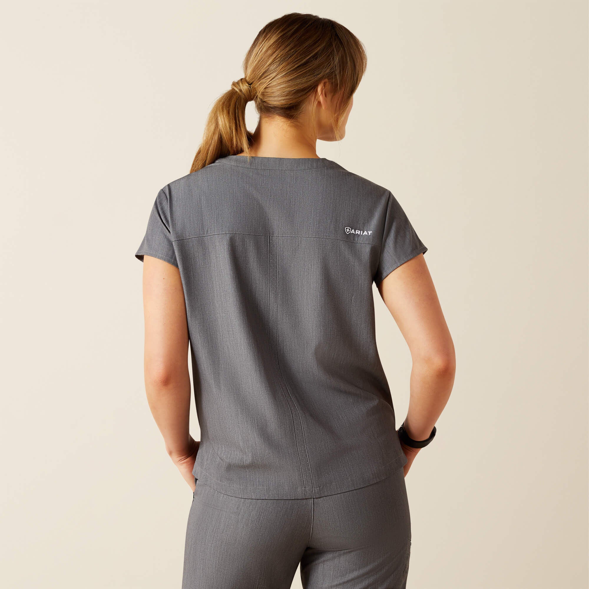 Ariat / Eliza Fashion Scrub Top