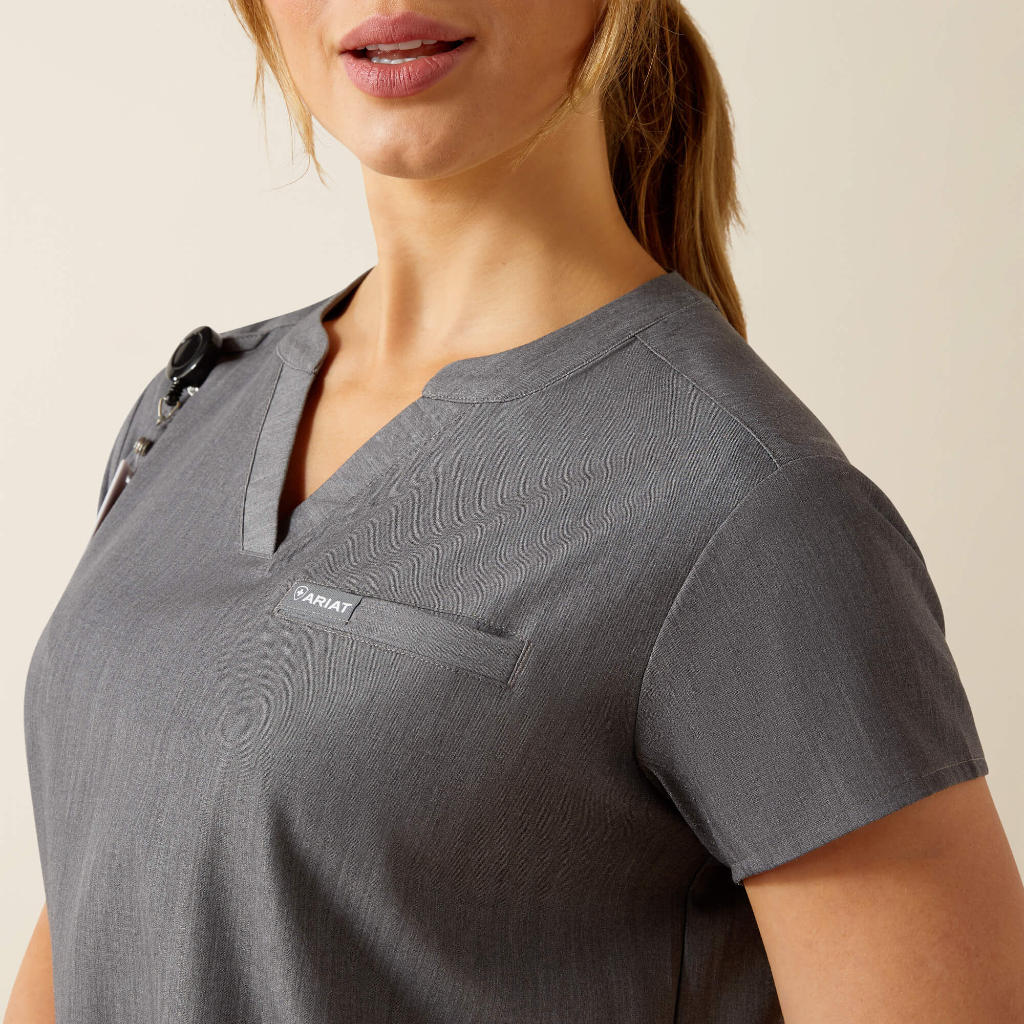Ariat / Eliza Fashion Scrub Top