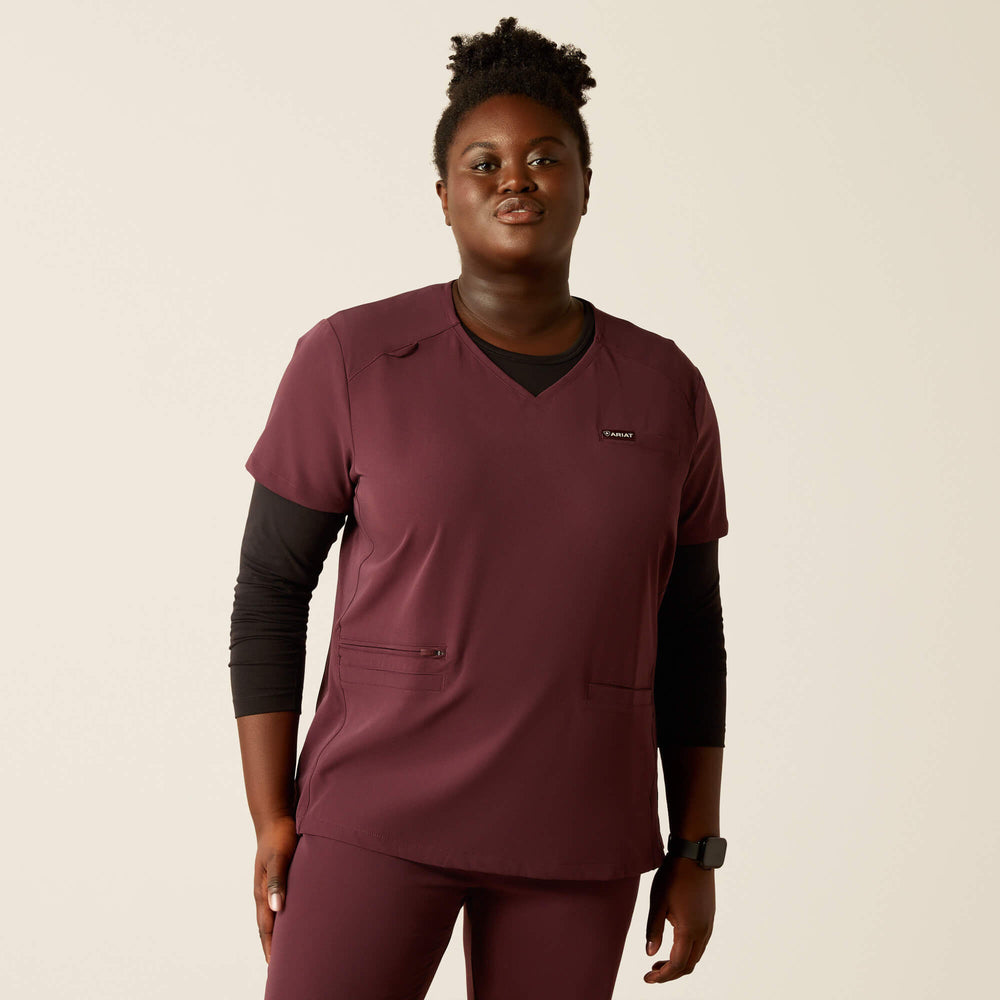 Ariat / Clara 6 Pocket Scrub Top