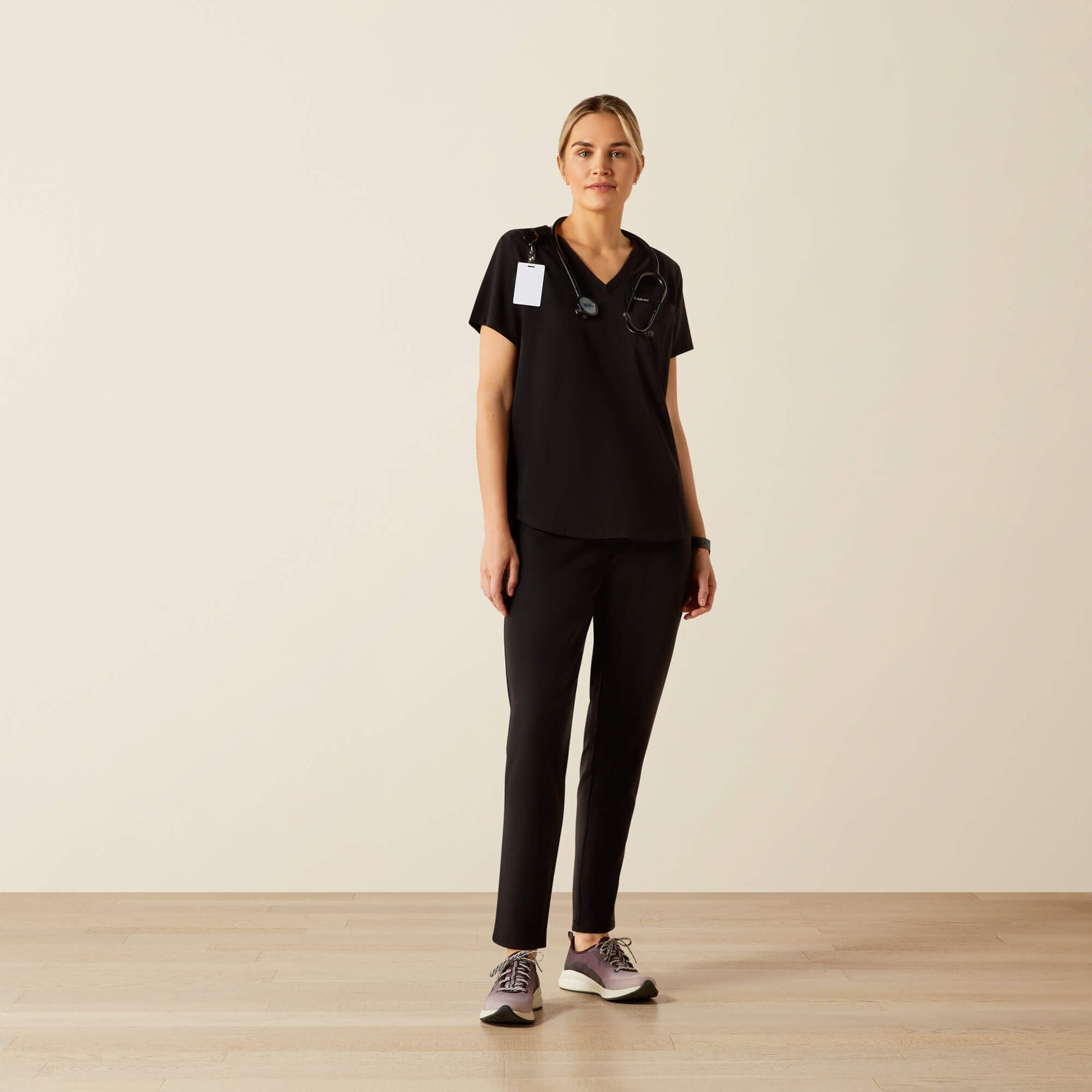 Ariat / Beth Basic Scrub Top
