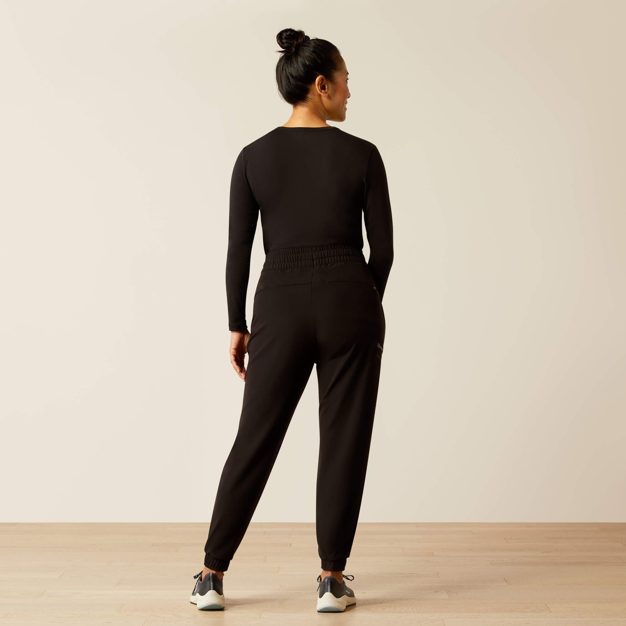 Ariat / Blackwell Cargo Stretch Jogger Scrub Pant
