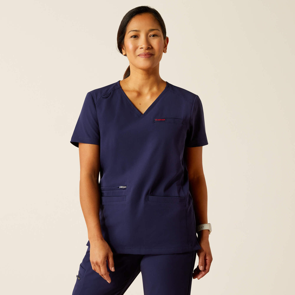 Ariat / Clara 6 Pocket Scrub Top
