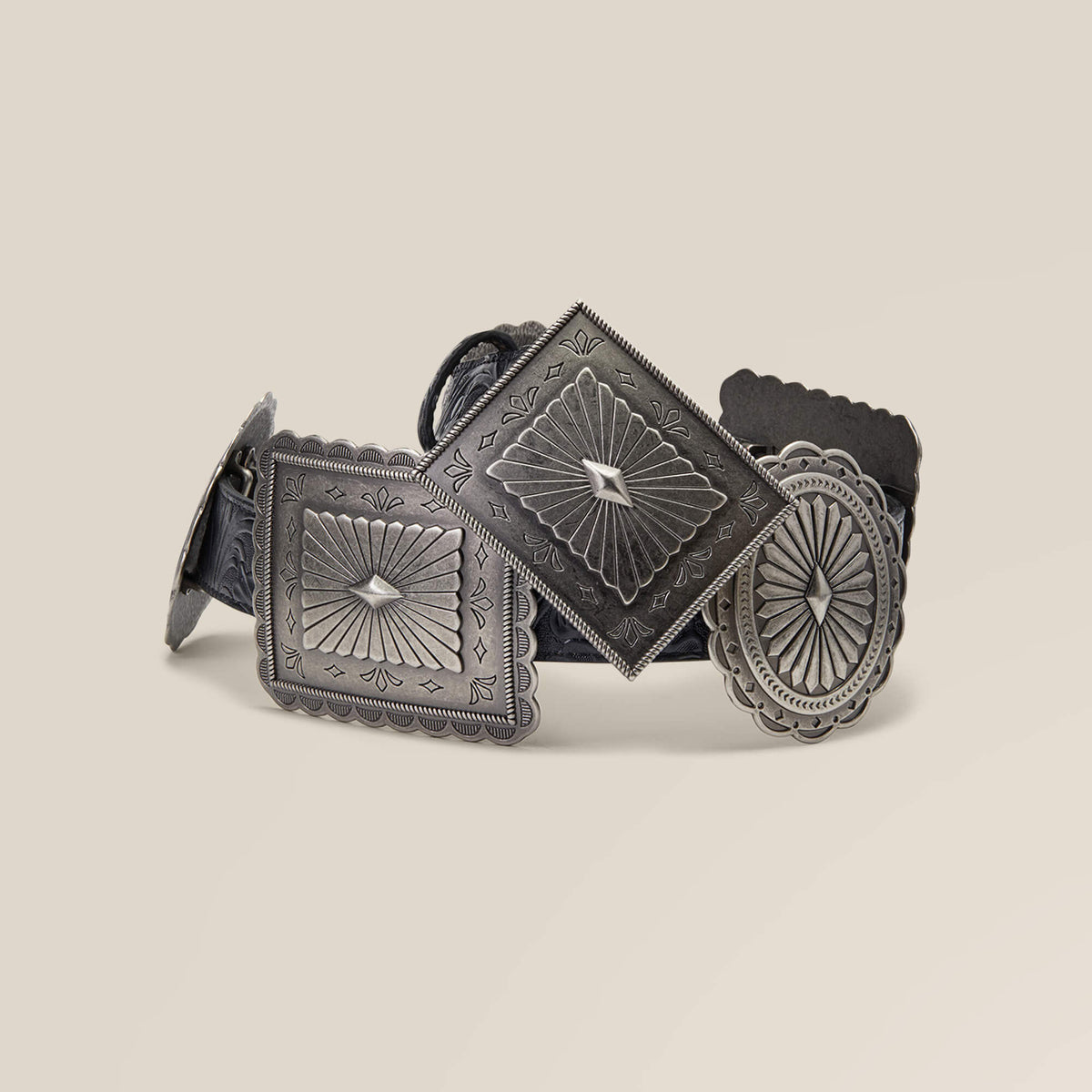 Ariat / Oval and Rectangle Concho Belt