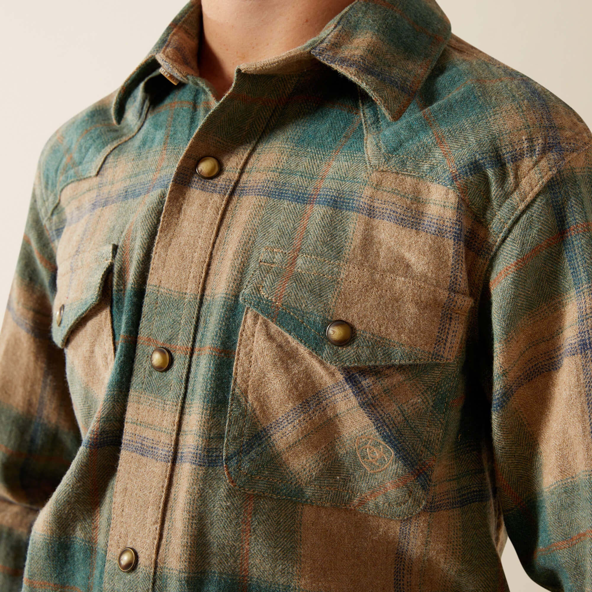 Ariat / Huxlee Retro Classic Fit Shirt