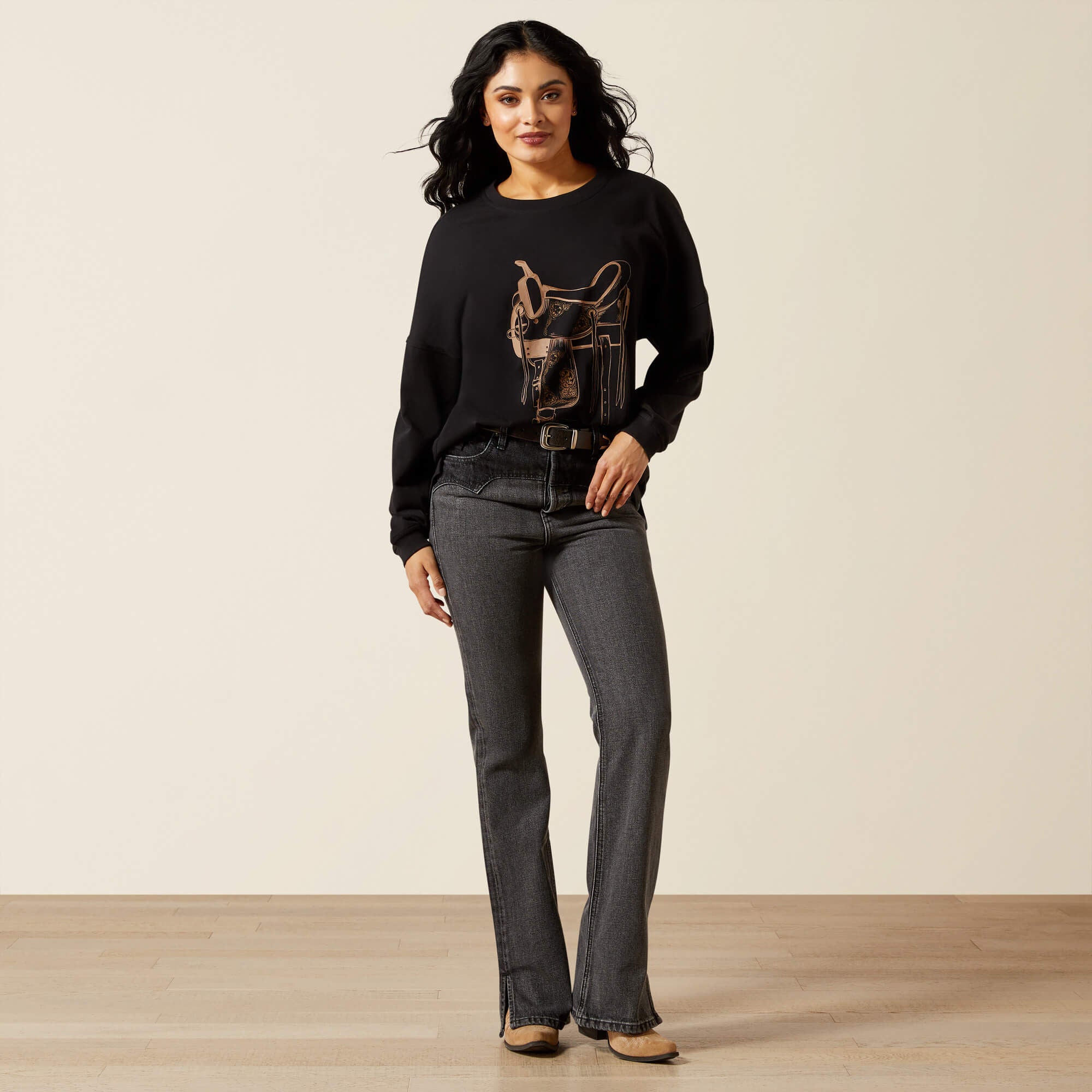 Ariat / Canvas Oversized T-Shirt