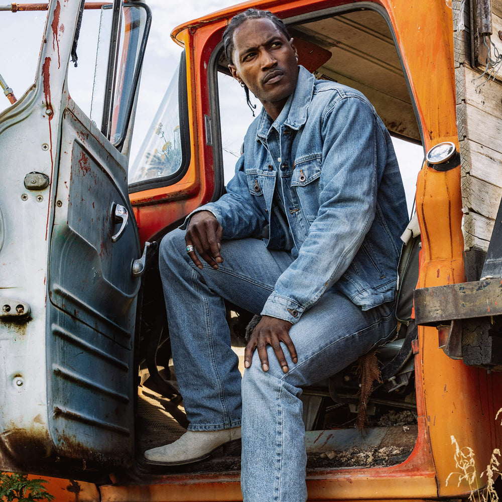 Ariat / Everybody's Yellowstone Hometown Denim Jacket