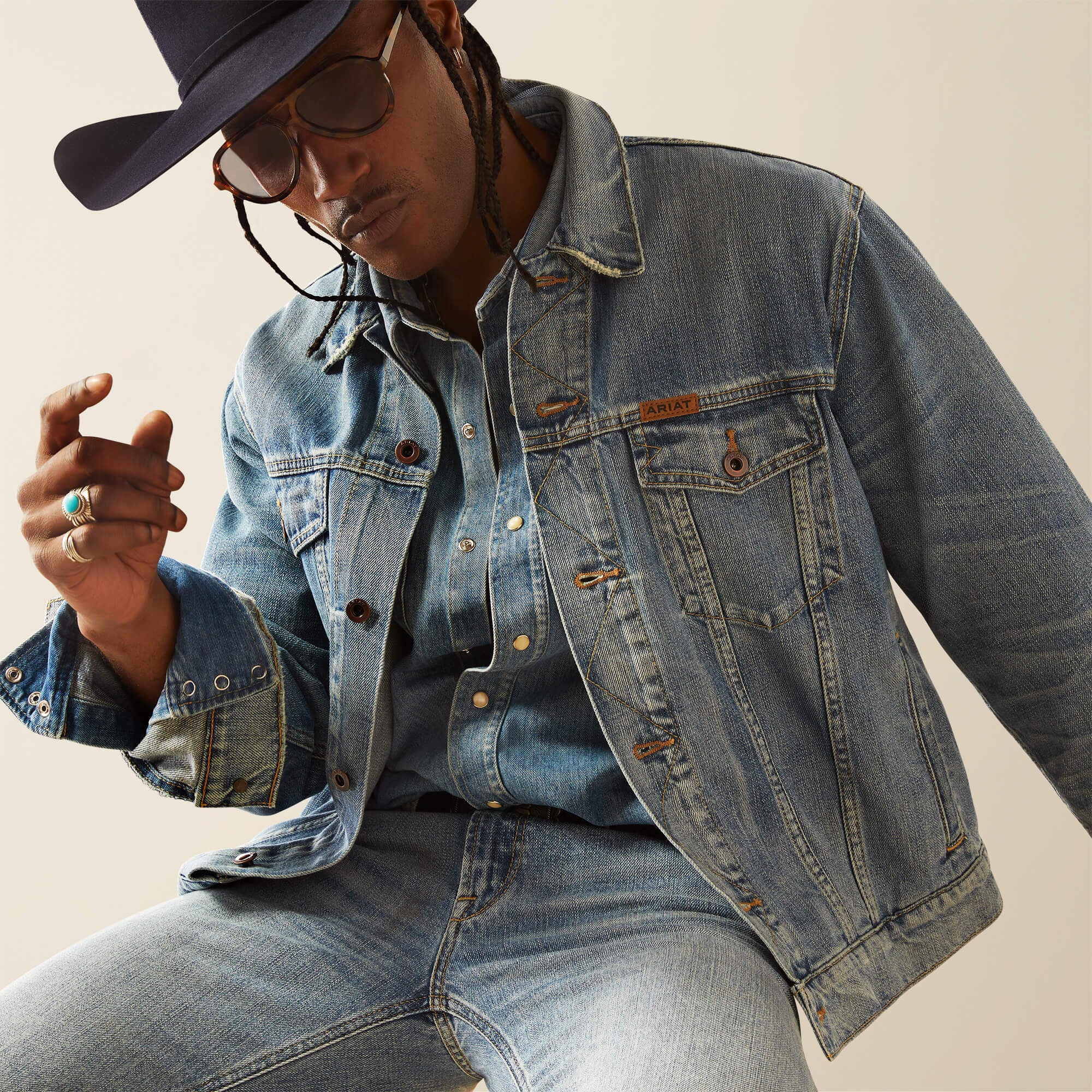 Ariat / Everybody's Yellowstone Hometown Denim Jacket