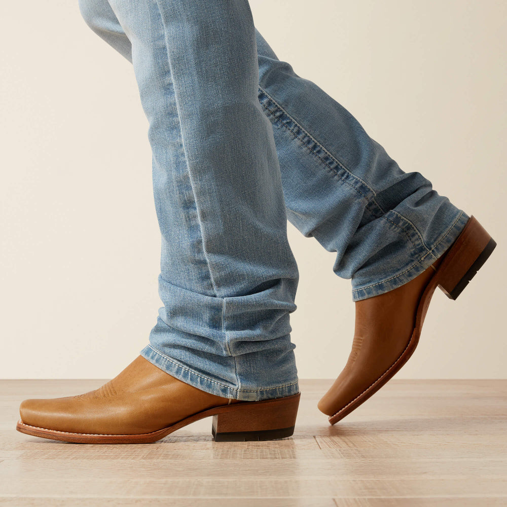Ariat / M7 Slim Carver Straight Leg Jean